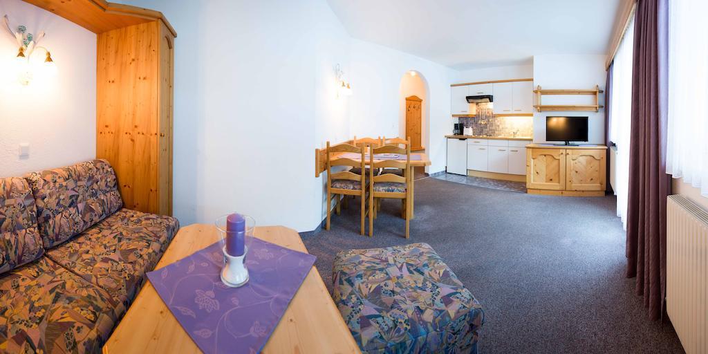 Pension Roasthof Neustift im Stubaital Εξωτερικό φωτογραφία
