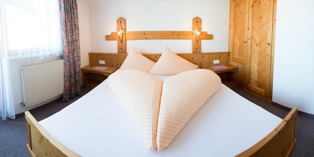 Pension Roasthof Neustift im Stubaital Εξωτερικό φωτογραφία