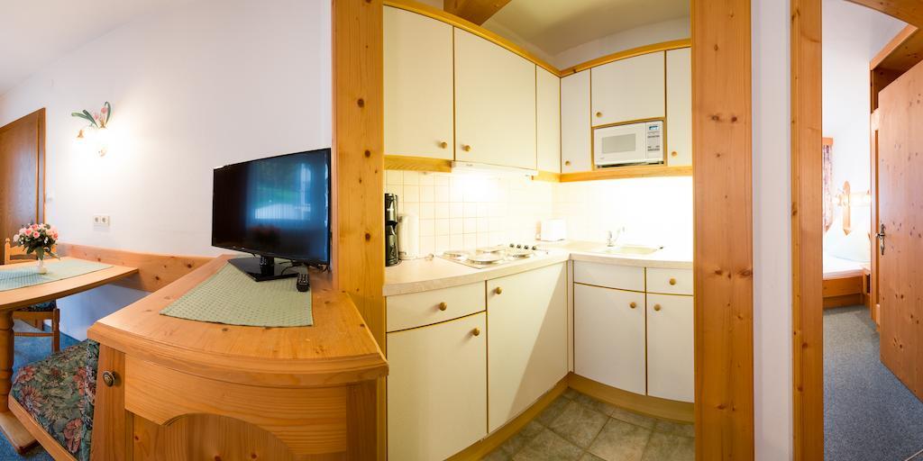 Pension Roasthof Neustift im Stubaital Δωμάτιο φωτογραφία